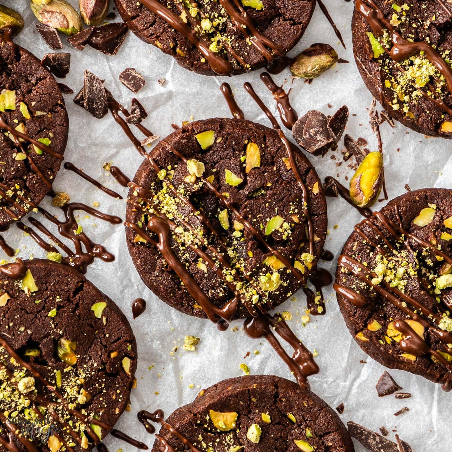Easy Slice-and-Bake Chocolate Pistachio Cookies: Rich & Nutty